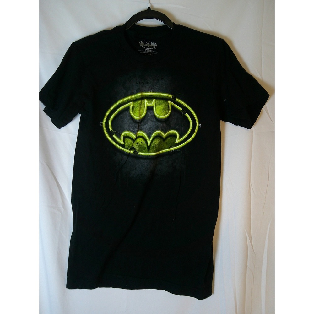 Batman Mens Graphic T-Shirt Black Neon Green Logo DC Comics Size Medium M 38-40